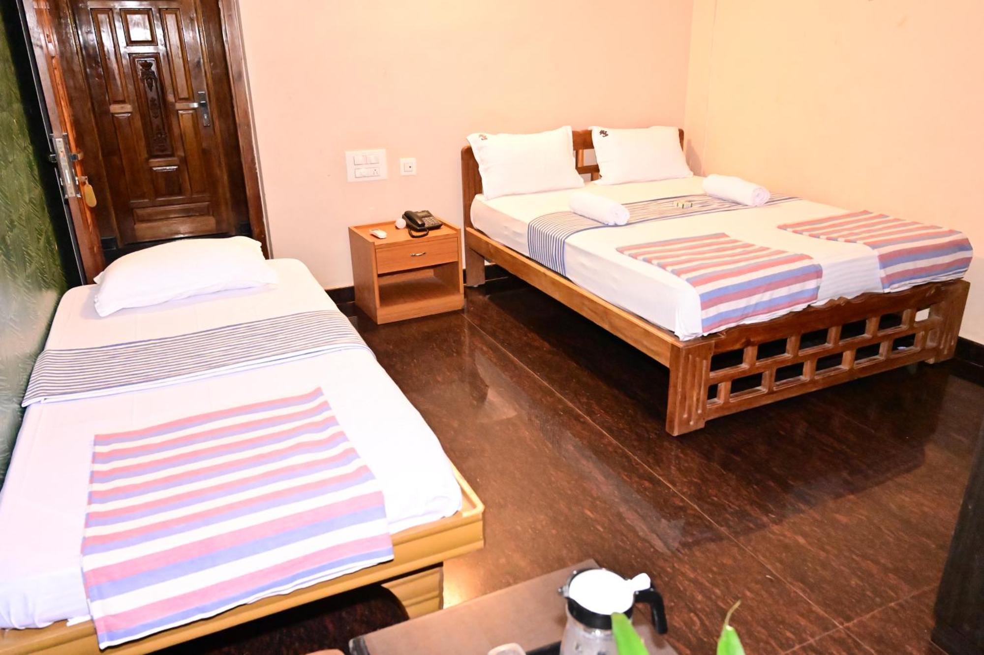 Jaya Paradise Mavalli Exterior photo