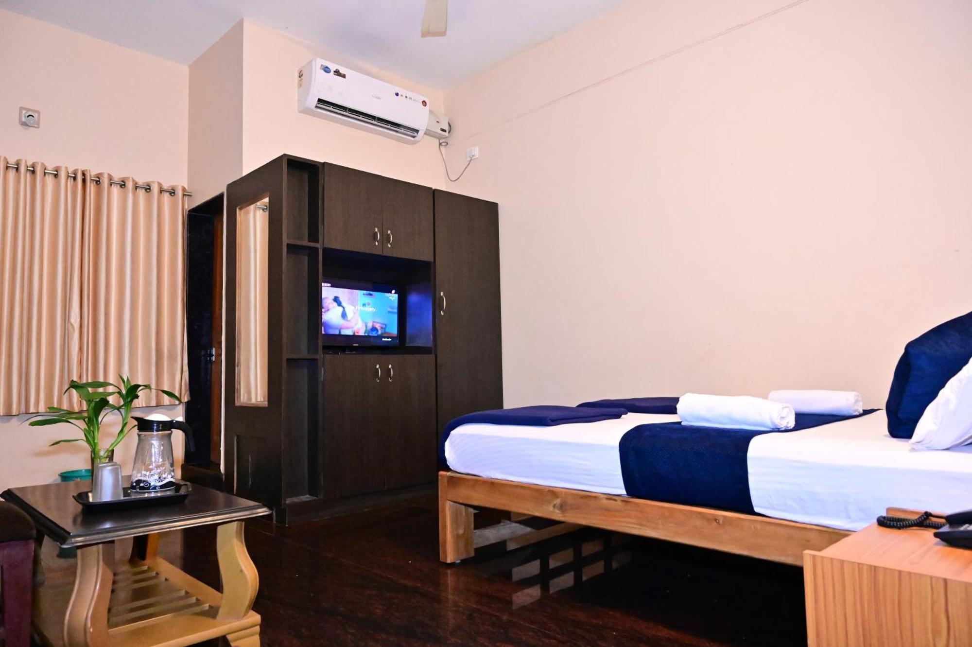 Jaya Paradise Mavalli Exterior photo
